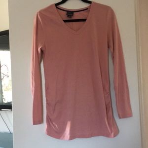 Long sleeve maternity shirt